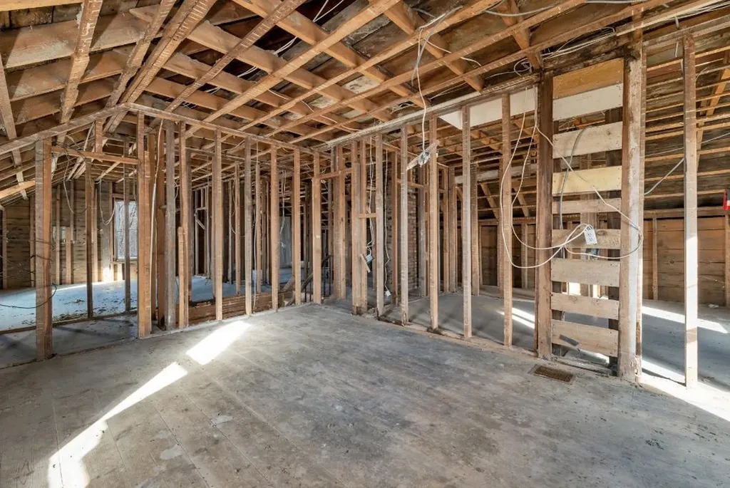 68 Taylor Road Sanbornton NH 03269