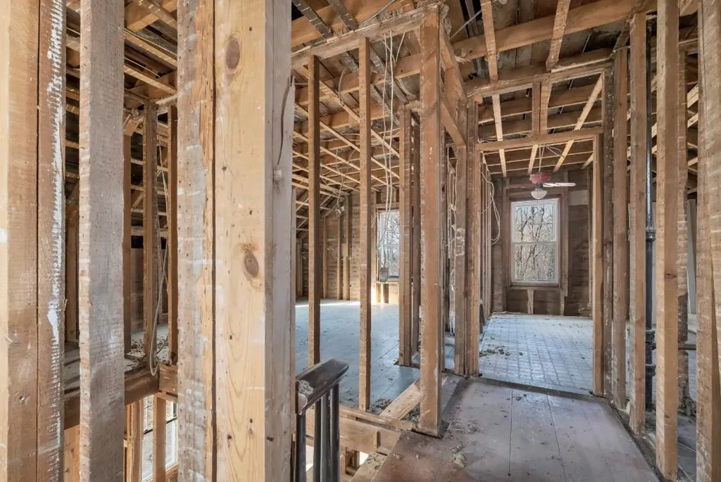 68 Taylor Road Sanbornton NH 03269