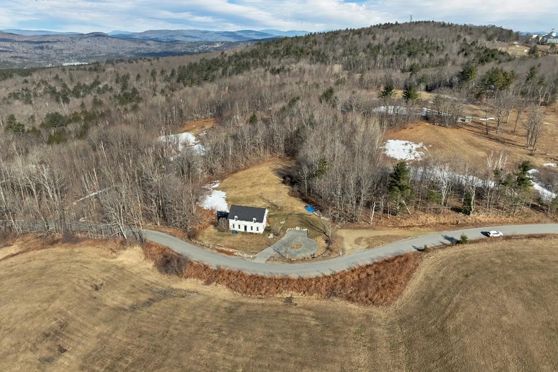 68 Taylor Road Sanbornton NH 03269