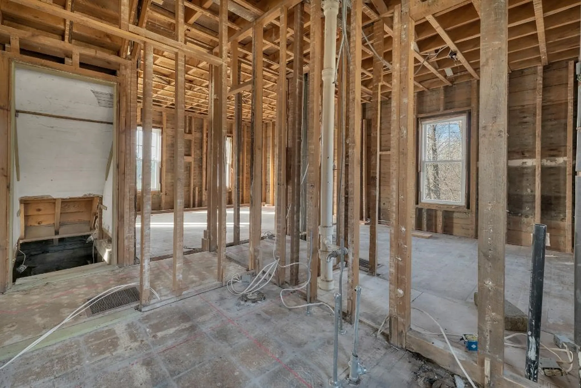 68 Taylor Road Sanbornton NH 03269