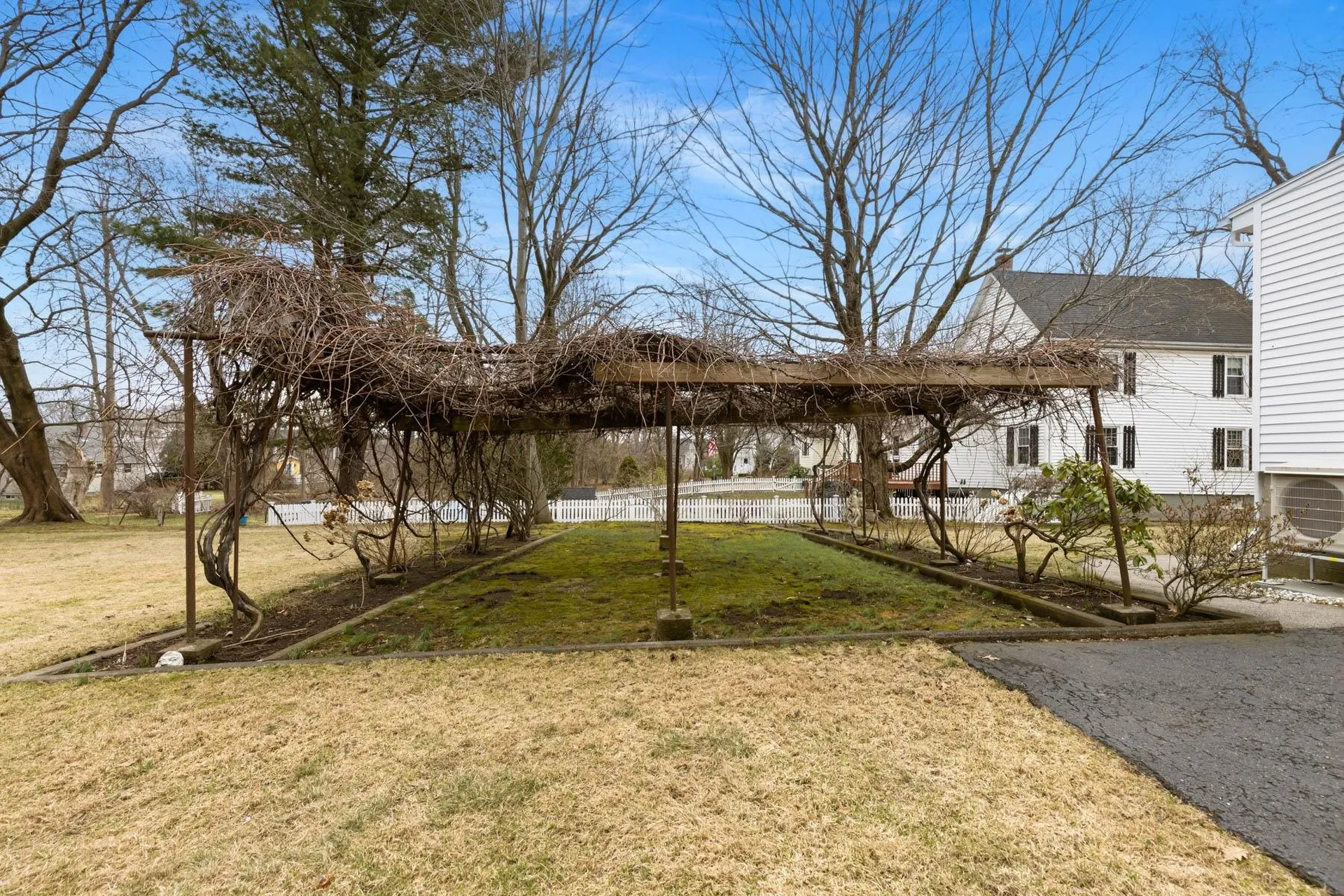 159 Woodbury Avenue Portsmouth NH 03801