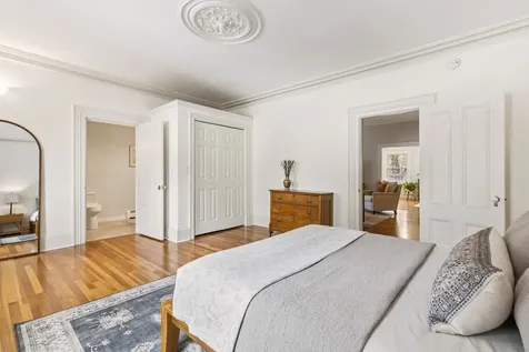 159 Woodbury Avenue Portsmouth NH 03801