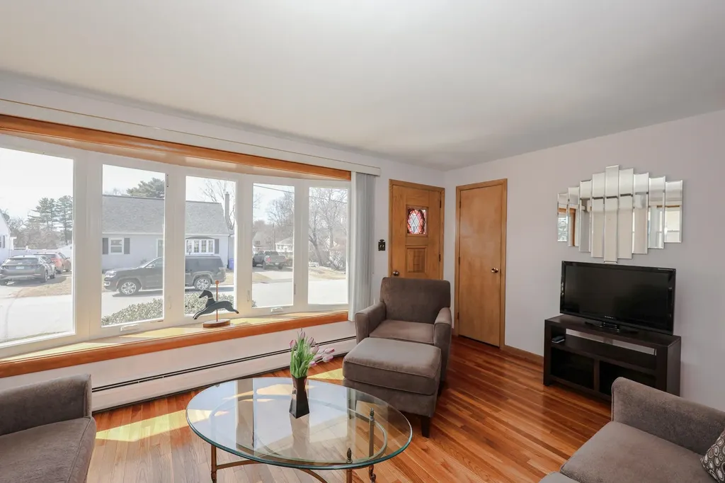 155 Woodbine Avenue Manchester NH 03109