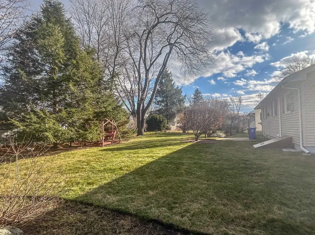 155 Woodbine Avenue Manchester NH 03109