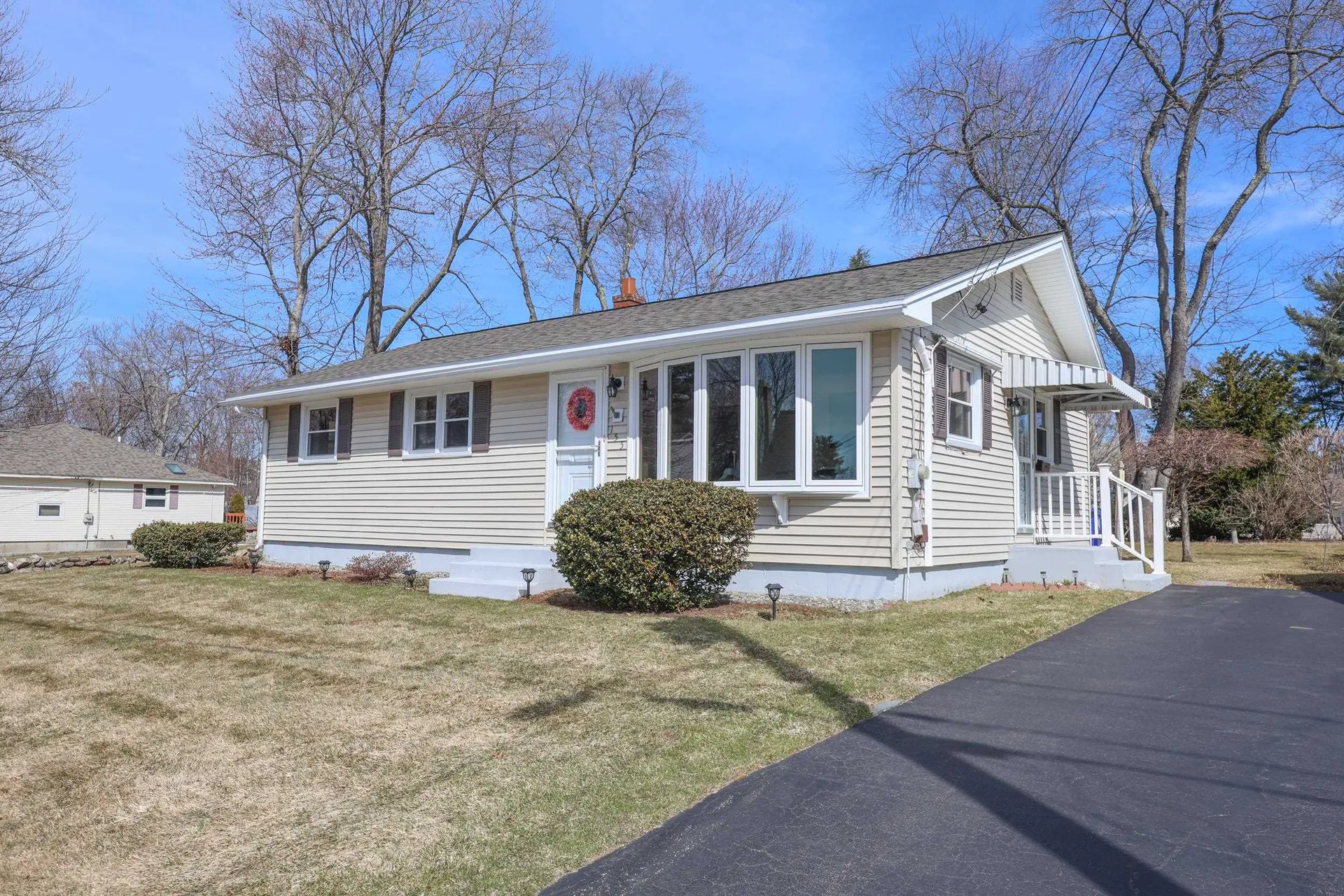155 Woodbine Avenue Manchester NH 03109