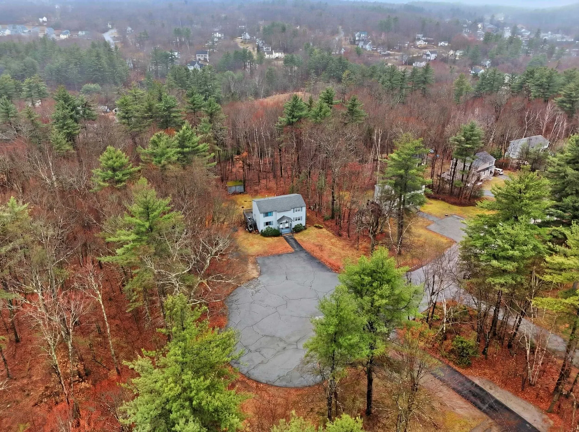 8 Lincoln Drive Hooksett NH 03106