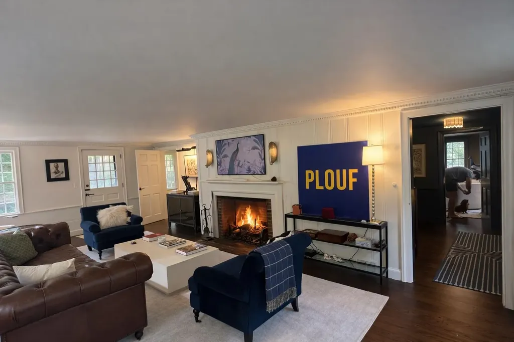 11 Strawberry Hill Brattleboro VT 05301