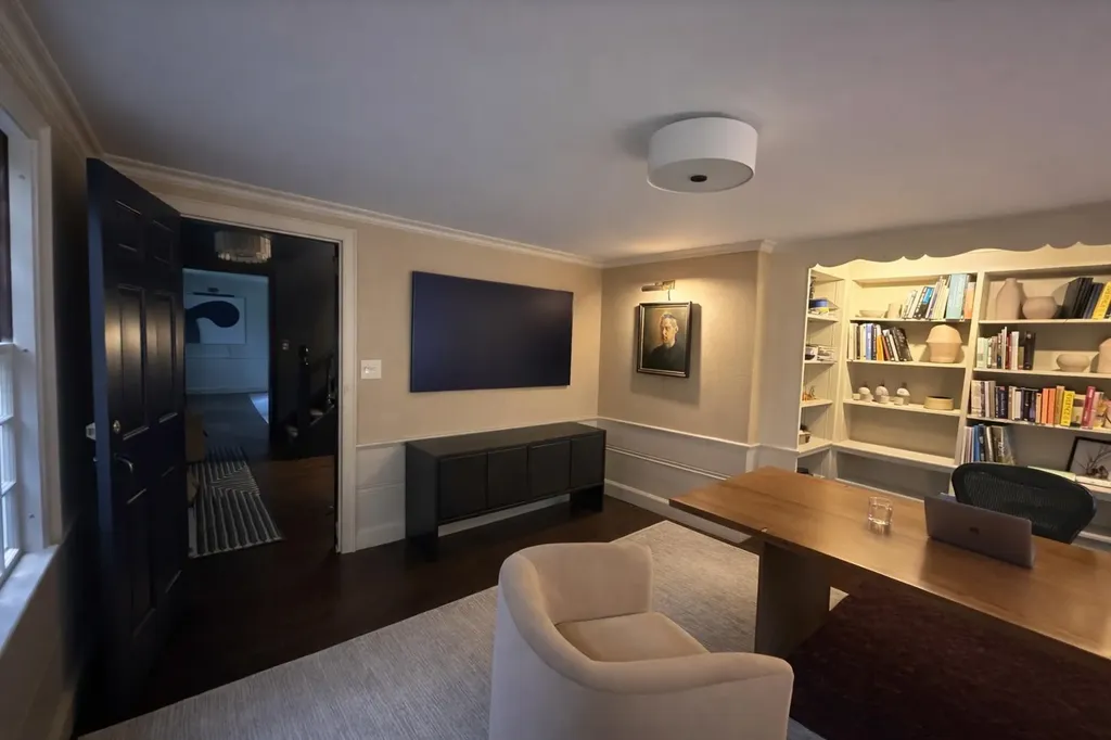 11 Strawberry Hill Brattleboro VT 05301