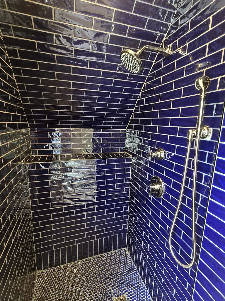 11 Strawberry Hill Brattleboro VT 05301