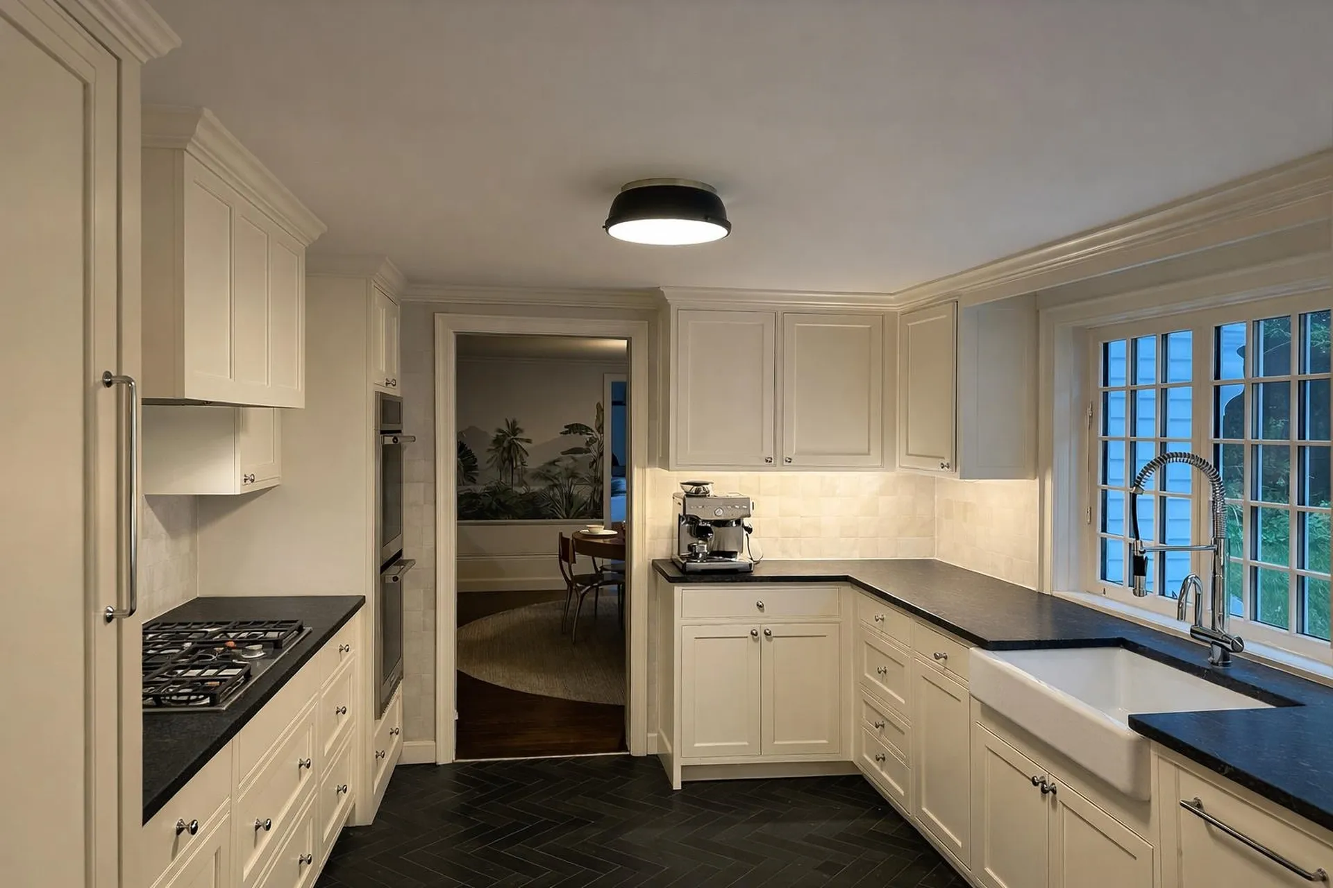 11 Strawberry Hill Brattleboro VT 05301