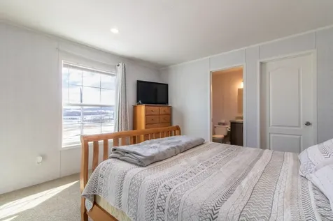 1501 Searles Road Newport Town VT 05857