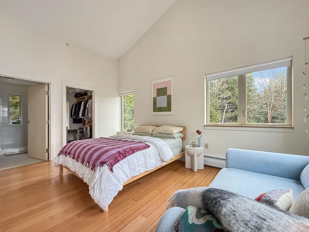 15 Gile Drive Hanover NH 03755