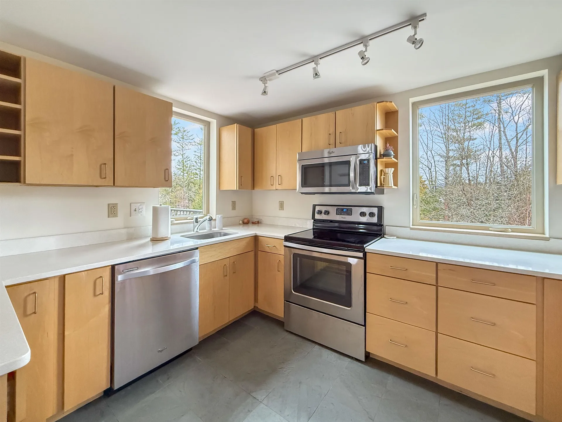 15 Gile Drive Hanover NH 03755