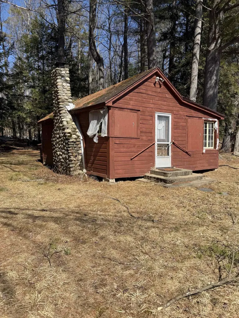 126 Red Bridge Road Ludlow VT 05149