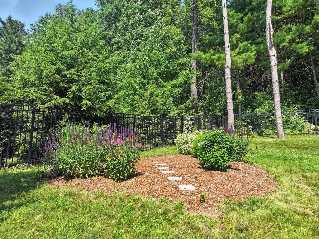 71 Lilly Creek Lane Shelburne VT 05482
