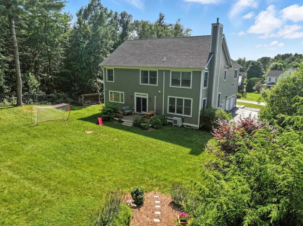 71 Lilly Creek Lane Shelburne VT 05482