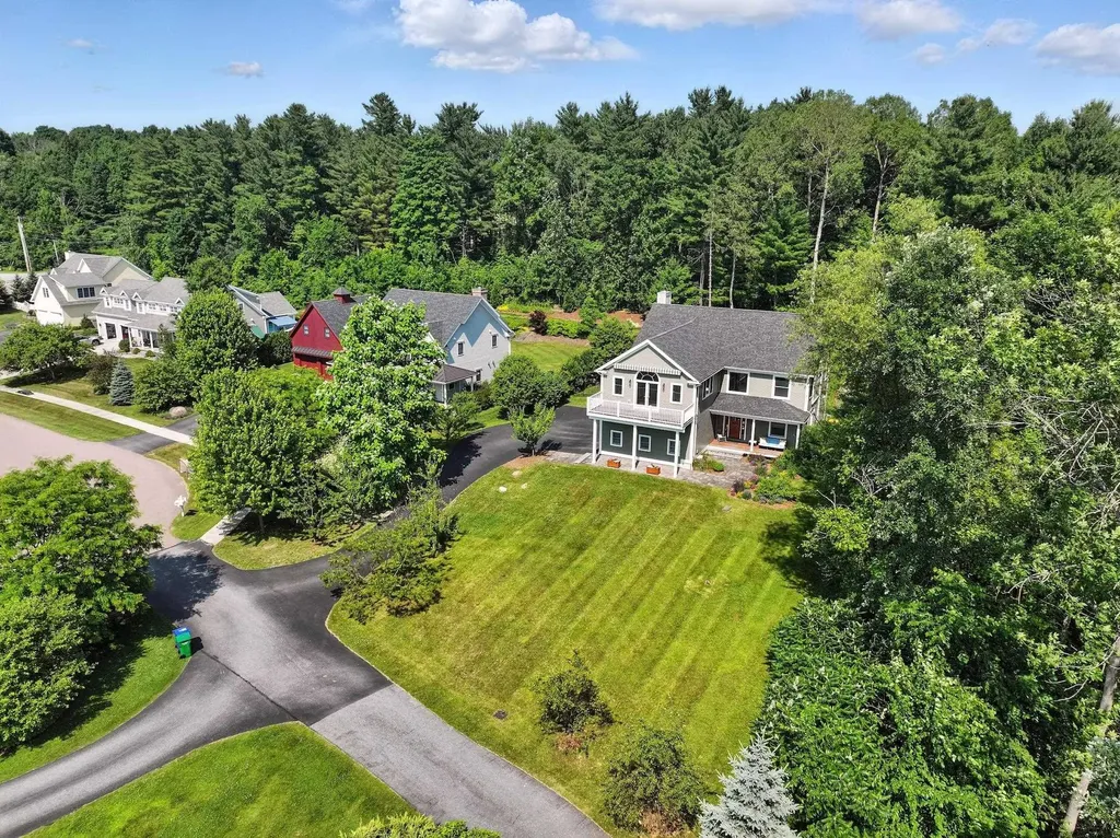 71 Lilly Creek Lane Shelburne VT 05482