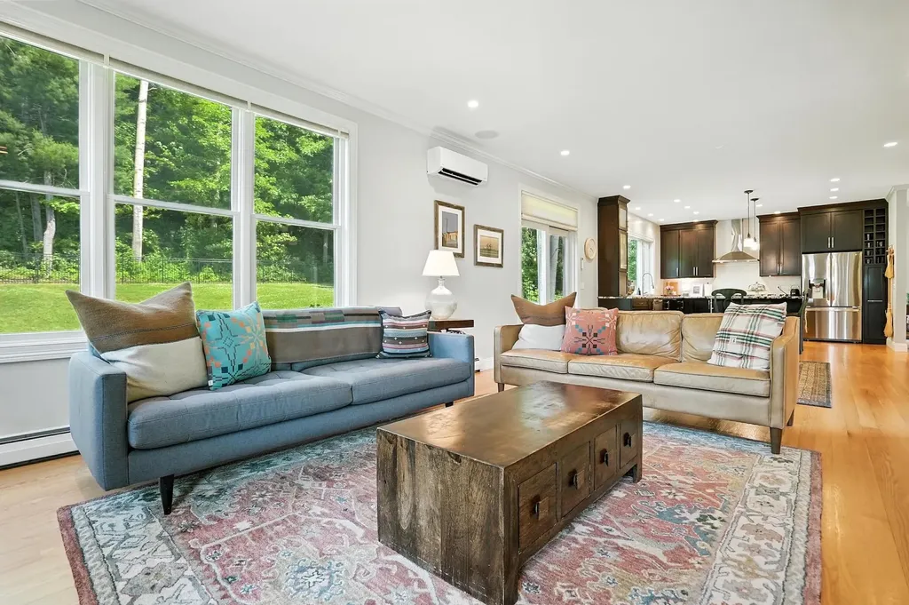 71 Lilly Creek Lane Shelburne VT 05482