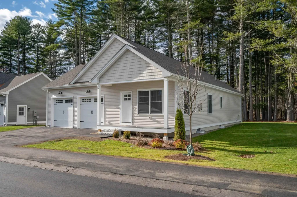 1 Hikers Lane Nashua NH 03062