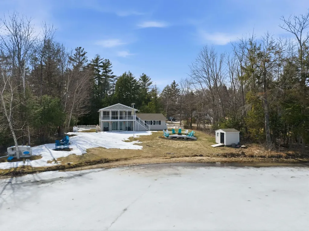 222 Varney Road Barnstead NH 03225