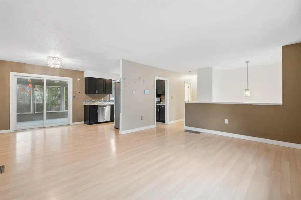 20 Tenley Drive Lebanon NH 03784