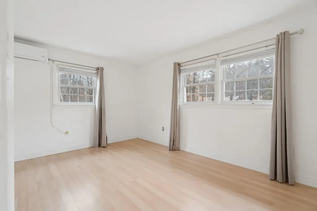 20 Tenley Drive Lebanon NH 03784