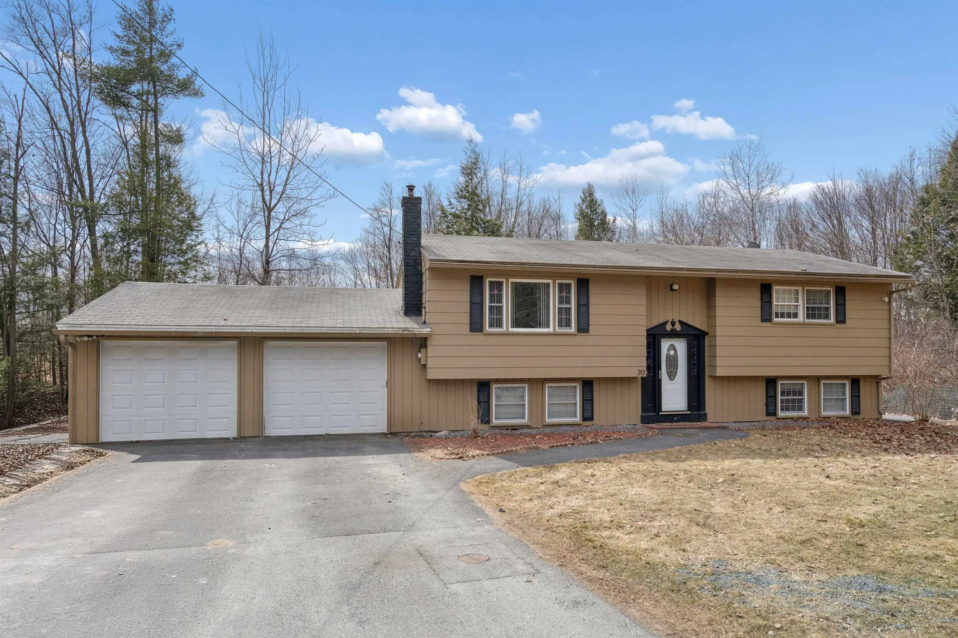 20 Tenley Drive Lebanon NH 03784