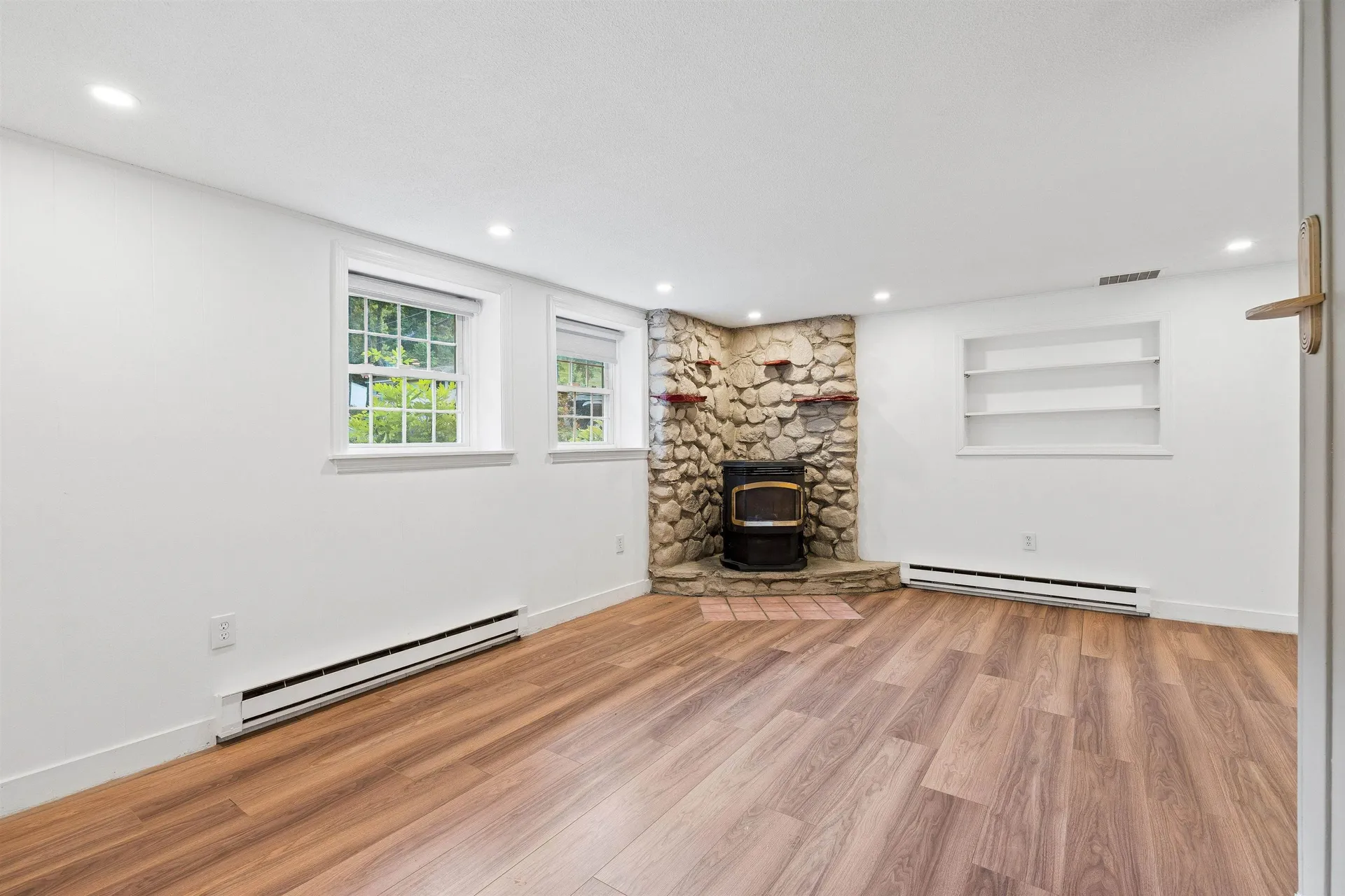 20 Tenley Drive Lebanon NH 03784