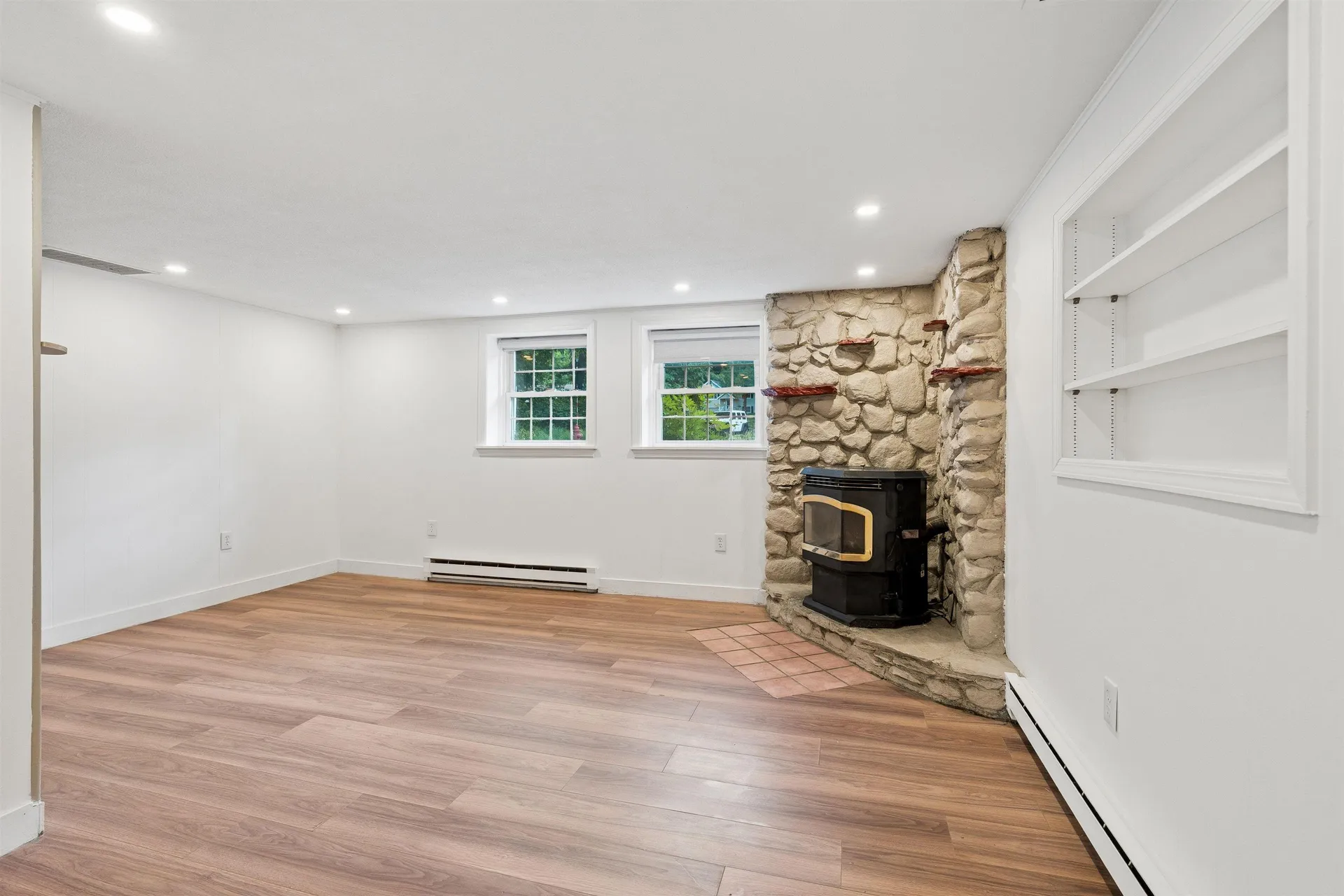 20 Tenley Drive Lebanon NH 03784