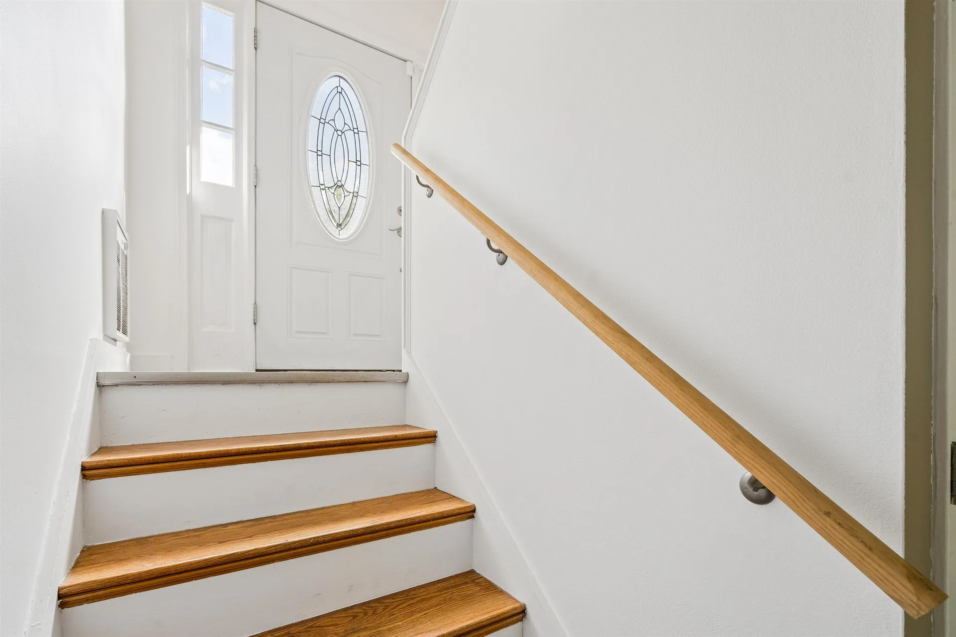 20 Tenley Drive Lebanon NH 03784