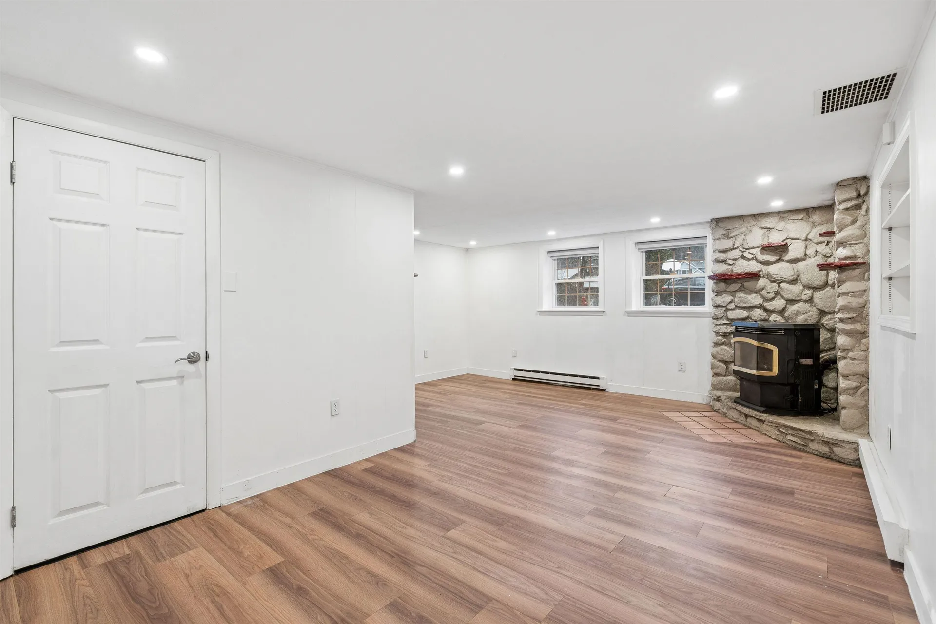 20 Tenley Drive Lebanon NH 03784