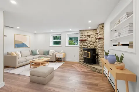 20 Tenley Drive Lebanon NH 03784