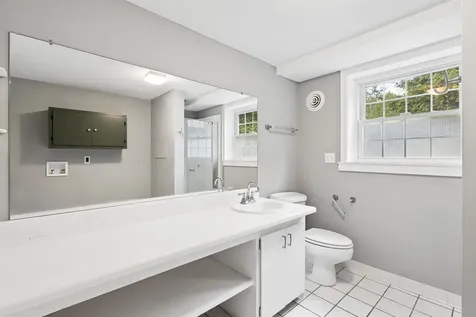 20 Tenley Drive Lebanon NH 03784