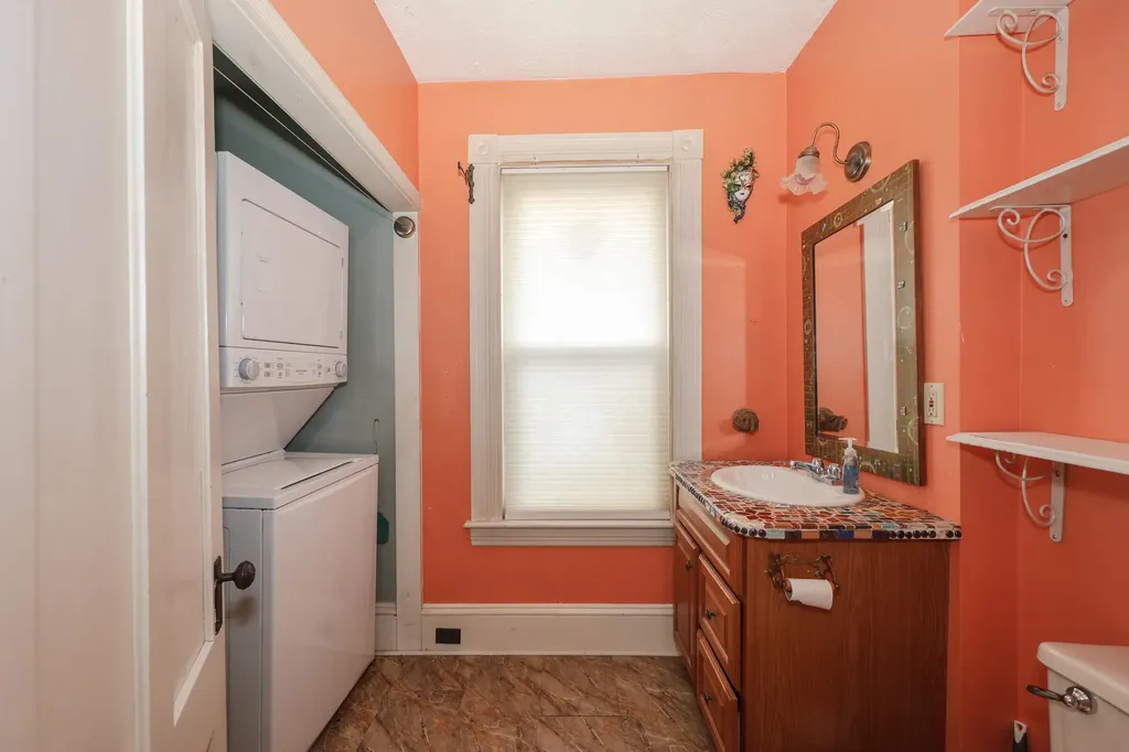 414 Walnut Street Manchester NH 03104