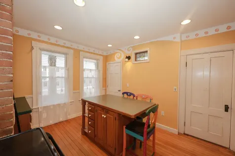 414 Walnut Street Manchester NH 03104