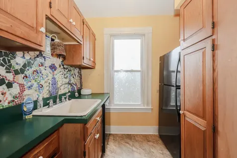 414 Walnut Street Manchester NH 03104