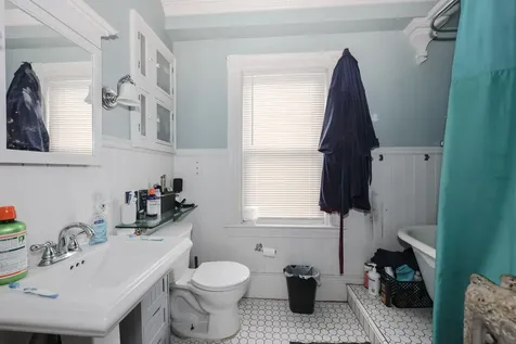 414 Walnut Street Manchester NH 03104