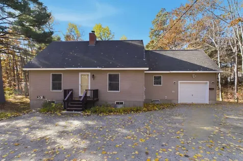 7 Patriots Way Ossipee NH 03814