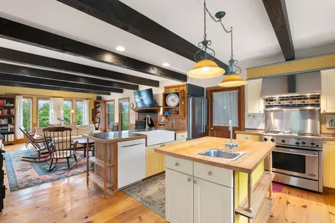 104 Juniper Ridge Road Brattleboro VT 05301