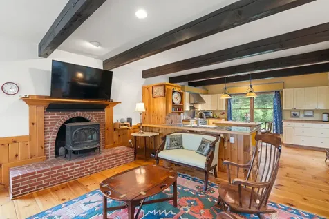 104 Juniper Ridge Road Brattleboro VT 05301