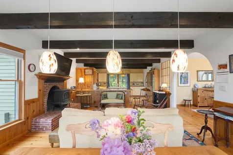 104 Juniper Ridge Road Brattleboro VT 05301