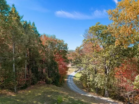 104 Juniper Ridge Road Brattleboro VT 05301