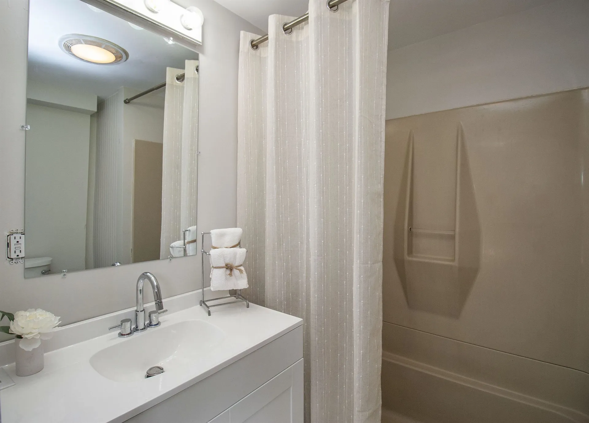 16 Prince Street Concord NH 03301