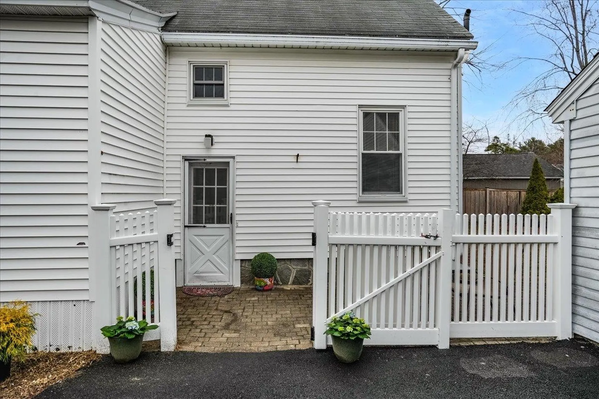 101 Avon Street Manchester NH 03102