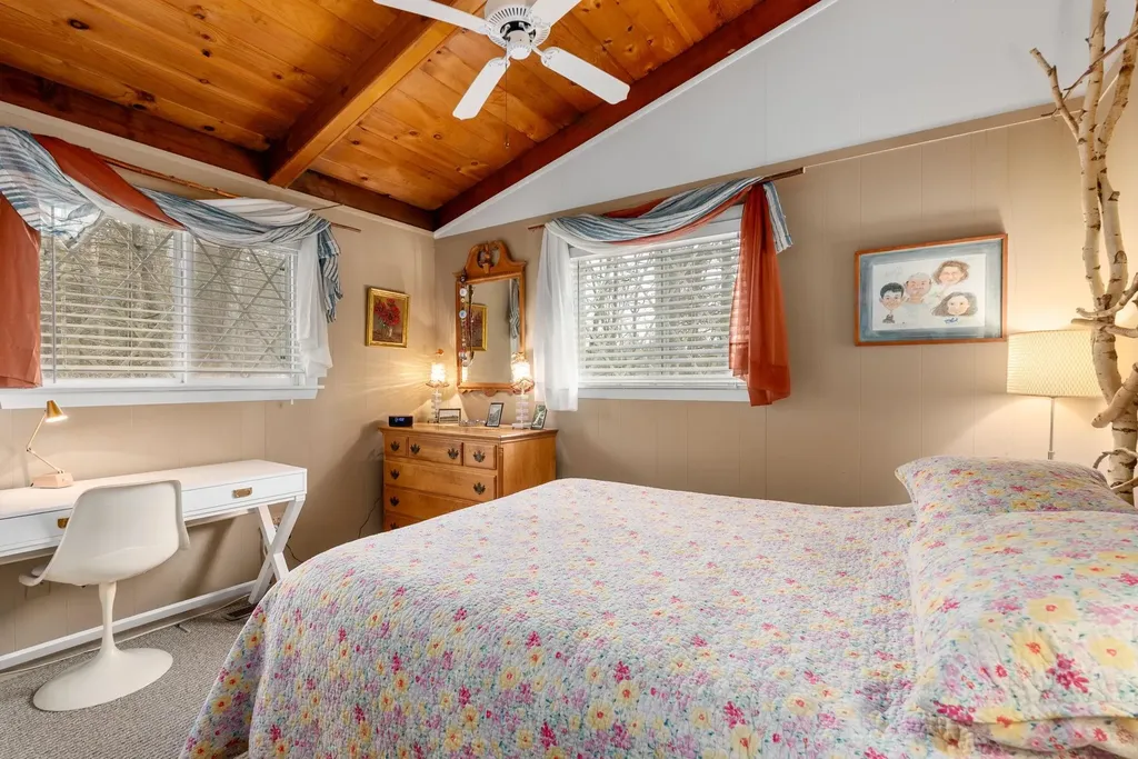726 Pequawket Drive Conway NH 03818