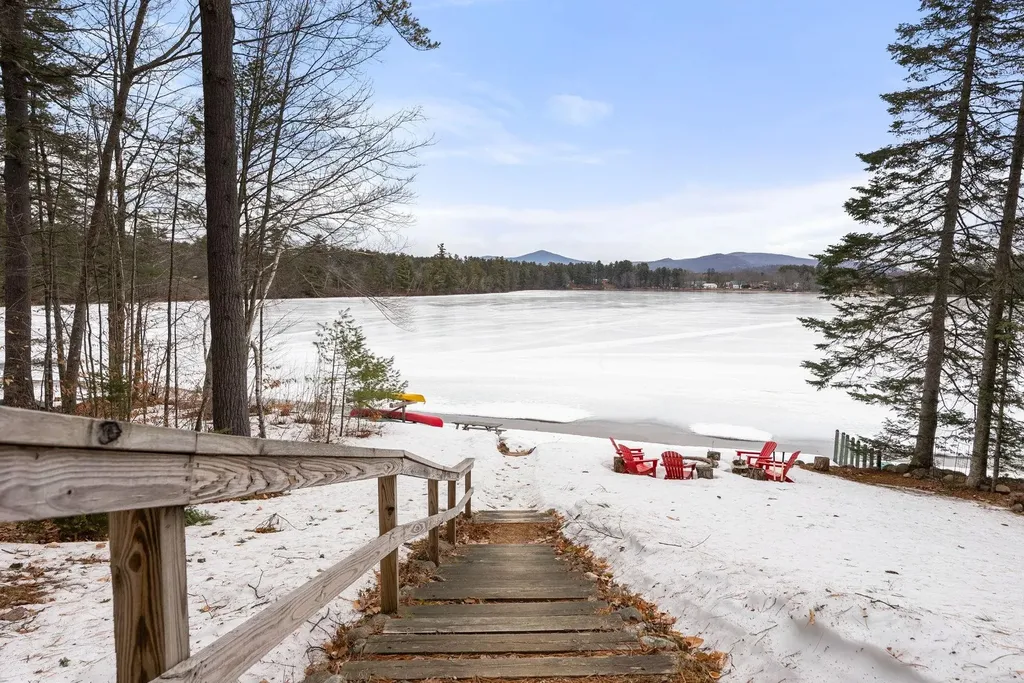 726 Pequawket Drive Conway NH 03818