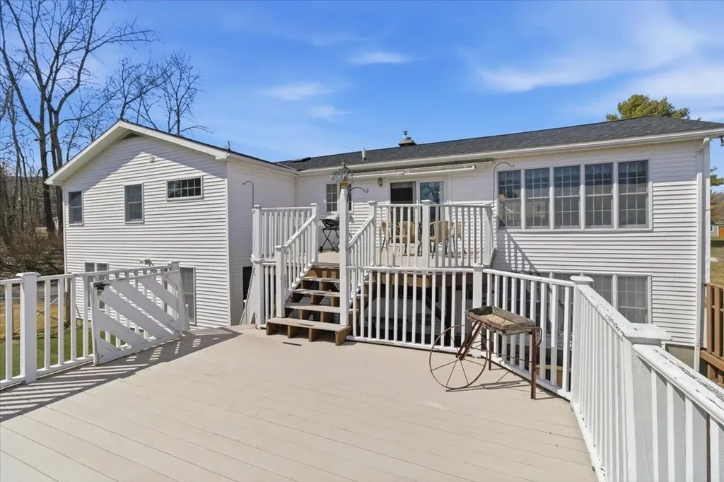 4 Stonehedge Drive Bennington VT 05201