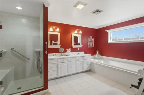 4 Stonehedge Drive Bennington VT 05201