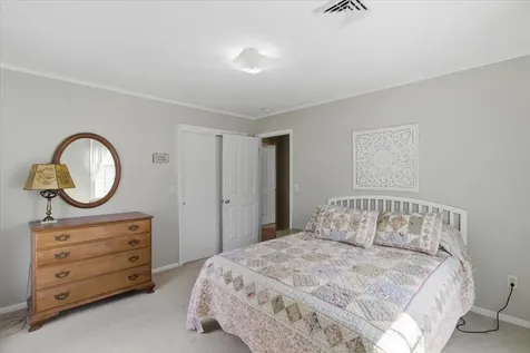 4 Stonehedge Drive Bennington VT 05201