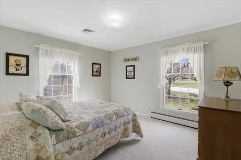 4 Stonehedge Drive Bennington VT 05201